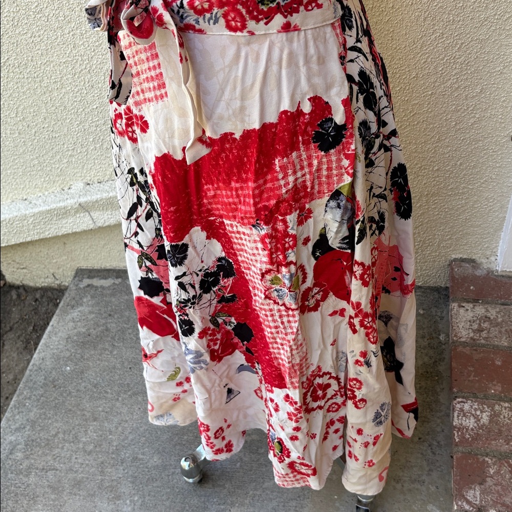 Anthropologie Eva Frajko beautiful floral wrap around midi skirt. - Picture 6 of 10